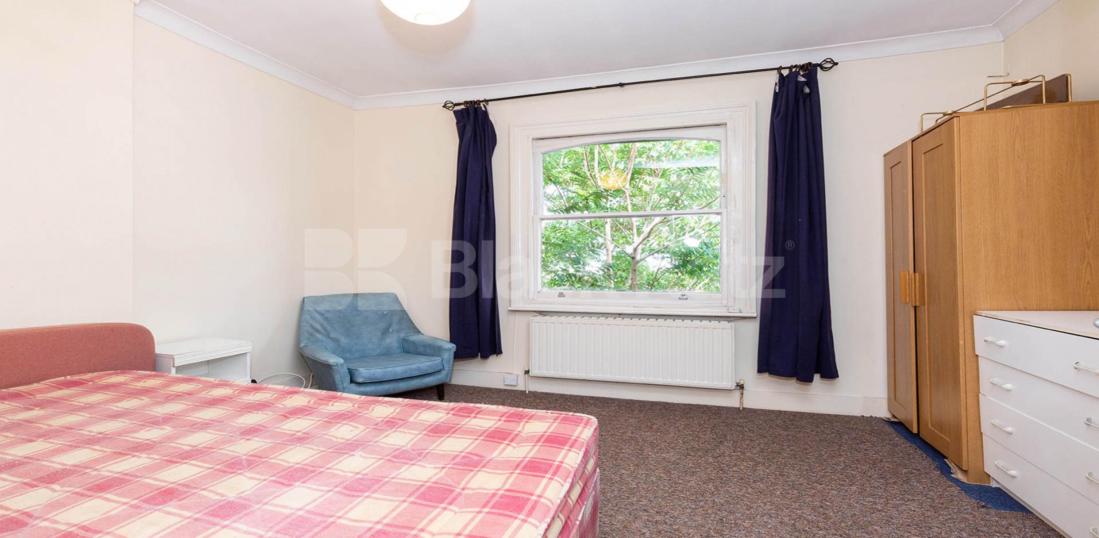 			3 Bedroom, 1 bath, 1 reception Flat			 Brecknock Road, Tufnell Park